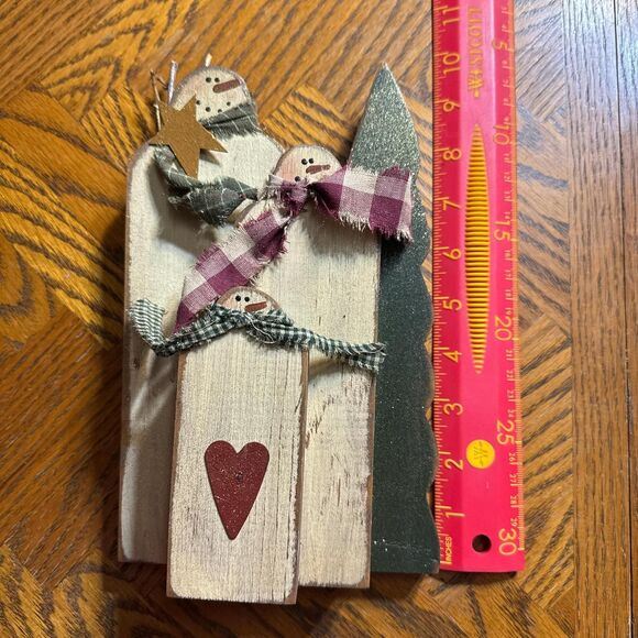 3D Wooden Snowmen with a cottage vibe Decor-home-accessories - Picture 6 of 6